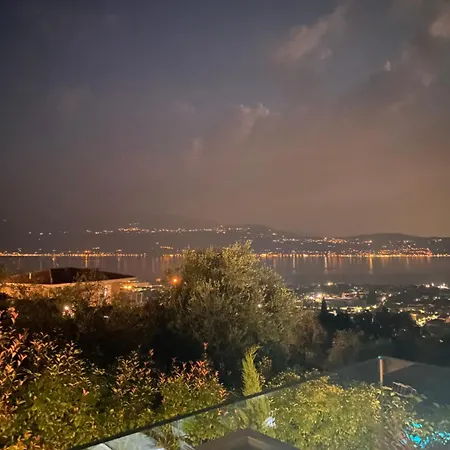 Villa Diamante Del Garda & *